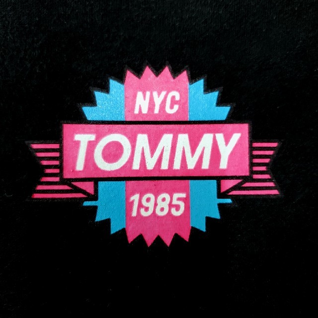 TOMMY HILFIGER(トミーヒルフィガー)のTommy Hilfiger ロンT 黒　サイズM メンズのトップス(Tシャツ/カットソー(七分/長袖))の商品写真