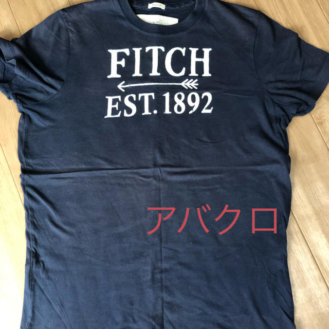 Abercrombie&Fitch(アバクロンビーアンドフィッチ)のアバクロ　Tシャツ メンズのトップス(Tシャツ/カットソー(半袖/袖なし))の商品写真