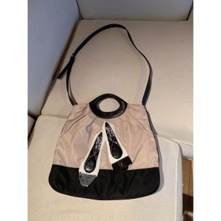 サルヴァトーレフェラガモ(Salvatore Ferragamo)の【美品】フェラガモ☆2ウェイバッグ(バッグ)