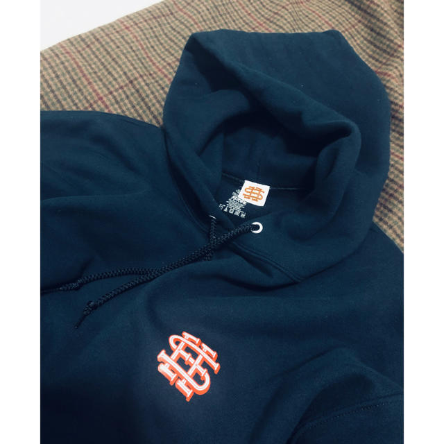 希少 逆タグ SEESEE ORIGINAL LOGO HOODIE XL メンズのトップス(パーカー)の商品写真