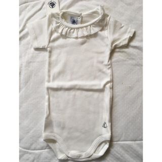 プチバトー(PETIT BATEAU)のプチバトー 襟付き半袖ボディ 12m 74センチ(ロンパース)