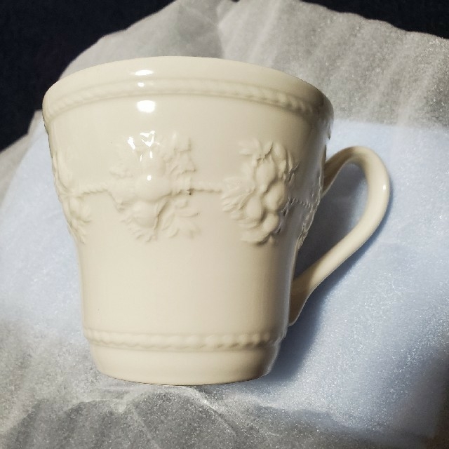 WEDGWOOD(ウェッジウッド)のウェッジウッド　マグカップ2個入り インテリア/住まい/日用品のキッチン/食器(グラス/カップ)の商品写真