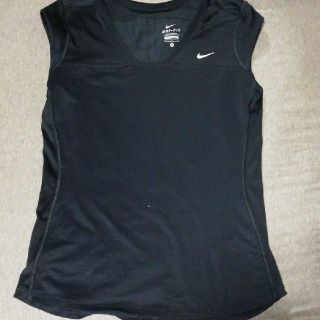 ナイキ(NIKE)のNIKE　ナイキ　レディースM(Tシャツ(半袖/袖なし))