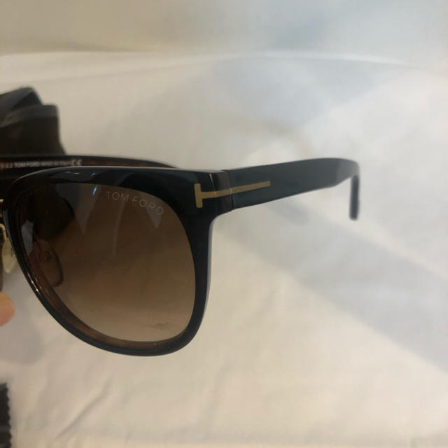 TOM FORD(トムフォード)のTOM FORD sunglass  メンズのファッション小物(サングラス/メガネ)の商品写真