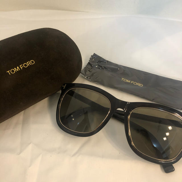 TOM FORD(トムフォード)のTOM FORD sunglass  メンズのファッション小物(サングラス/メガネ)の商品写真