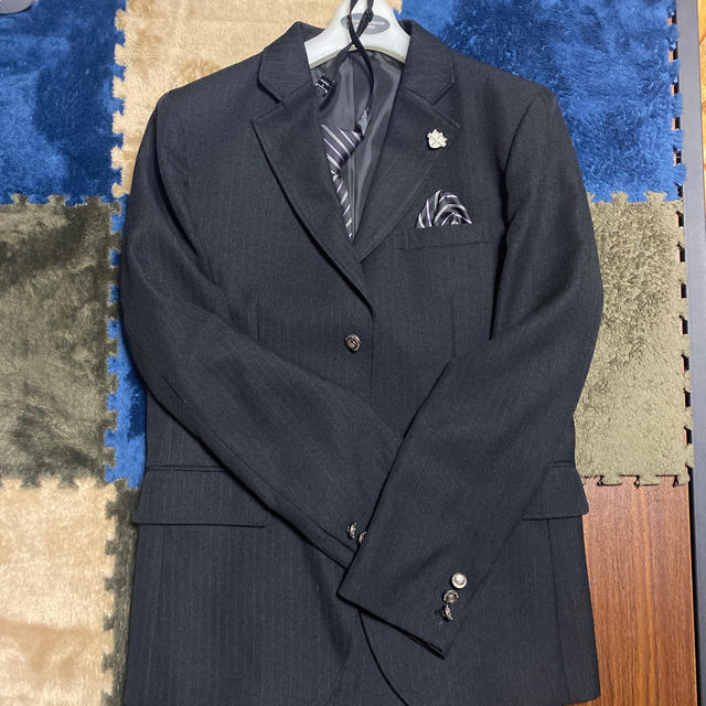MICHIKO LONDON(ミチコロンドン)の子供用　スーツ メンズのスーツ(セットアップ)の商品写真