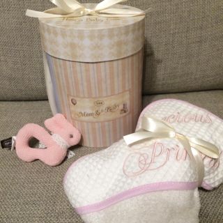 サボン(SABON)の新品！！SABON♡おくるみ&ガラガラ♡(タオルケット)