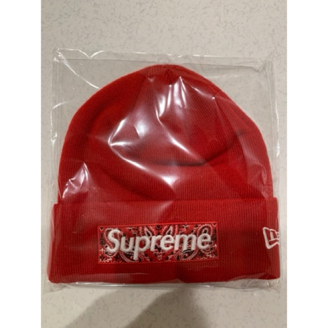 Supreme(シュプリーム)のSupreme バンダナボックスロゴビーニー レッド メンズの帽子(ニット帽/ビーニー)の商品写真