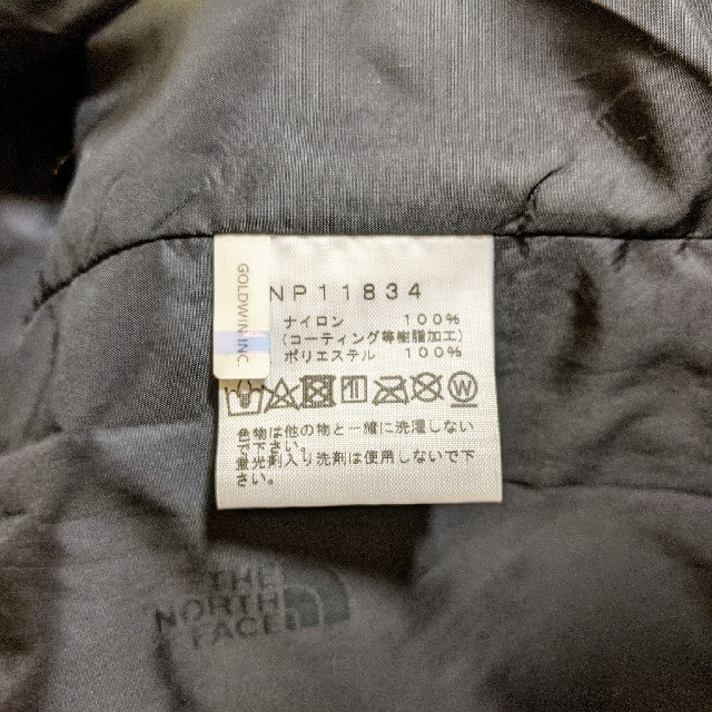 THE NORTH FACE(ザノースフェイス)のTHE NORTH FACE マウンテンライトジャケット レオパードイエロー メンズのジャケット/アウター(マウンテンパーカー)の商品写真