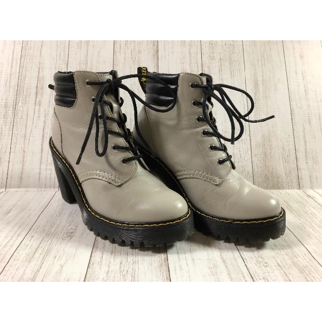 Dr.Martens(ドクターマーチン)の美品 ドクターマーチン☆☆ＰＥＲＳＥＰＨＯＮＥ☆☆厚底ヒール レディースの靴/シューズ(ブーツ)の商品写真