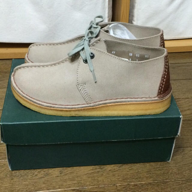 Clarks - 込!新品デッドストック!デザートトレックの通販 by Clarks - 込!新品デッドストック!デザートトレックの通販 by