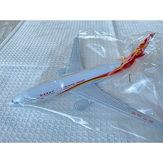 航空　飛行機　モデル　A330 300 1:400 インテリア　置き物(置物)