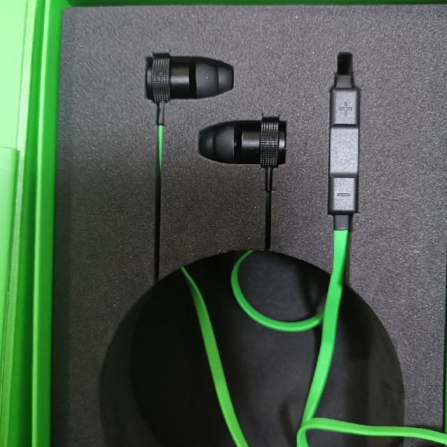 日本直営 土日限定価格 Razer Hammerhead Pro V2 マイク付きイヤホン 日本正規 スマホ 家電 カメラ オーディオ機器 Dcwaindefla Dz