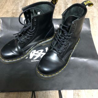 ドクターマーチン(Dr.Martens)のドクターマーチン8ホール ブーツ　23〜23.5 早い物勝ちプライス(ブーツ)