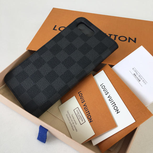 LOUIS VUITTON - ☆美品☆2018年製 ルイヴィトン iPhone8+ フォリオ☆正規品☆の通販