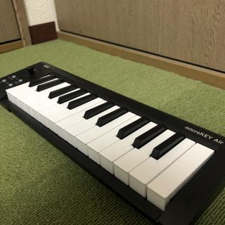 コルグ(KORG)のKORG microKEY Air / ワイヤレスキーボード(MIDIコントローラー)