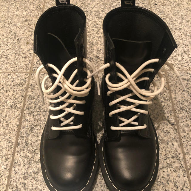 Dr.Martens(ドクターマーチン)のDr.Martens   8ホール レディースの靴/シューズ(ブーツ)の商品写真