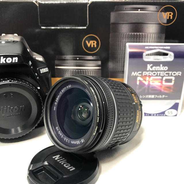 新品級 Nikon D5600 AF-P 18-55 VR KIT 5ショット