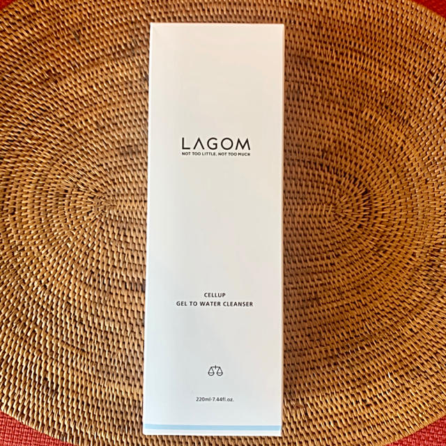 LAGOM ラゴム ジェルトゥウォーター クレンザー 220ml  コスメ/美容のスキンケア/基礎化粧品(クレンジング/メイク落とし)の商品写真