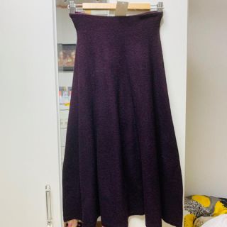 ユニクロ(UNIQLO)のユニクロ　フレア　ニット　スカート(ロングスカート)