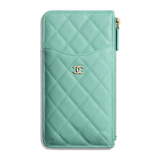 【SALE】新品♡CHANEL 正規品　スマホも入るウォレットポーチ