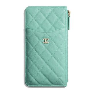 シャネル(CHANEL)の【SALE】新品♡CHANEL 正規品　スマホも入るウォレットポーチ(iPhoneケース)