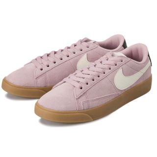 ナイキ(NIKE)のnike woman sneakers(スニーカー)