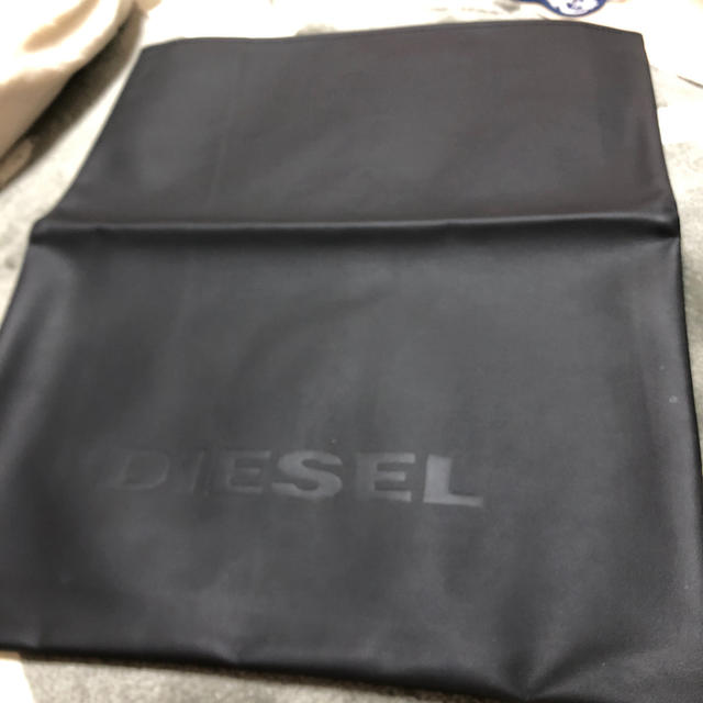 DIESEL(ディーゼル)のDIESEL ショッピングバッグ メンズのバッグ(セカンドバッグ/クラッチバッグ)の商品写真