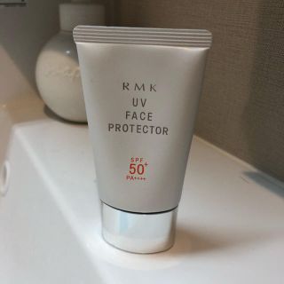 アールエムケー(RMK)のRMK UVフェイスプロテクター 50 SPF50+/PA++++ 50g (日焼け止め/サンオイル)