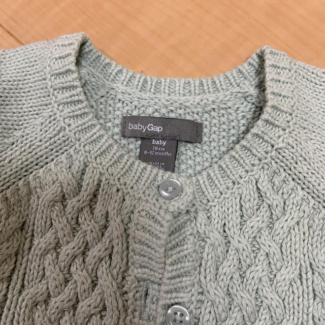 babyGAP(ベビーギャップ)のbabyGapカーディガン70 キッズ/ベビー/マタニティのベビー服(~85cm)(カーディガン/ボレロ)の商品写真