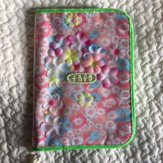 フェフェ(fafa)の新品　fafa 母子手帳　Lサイズ　(母子手帳ケース)