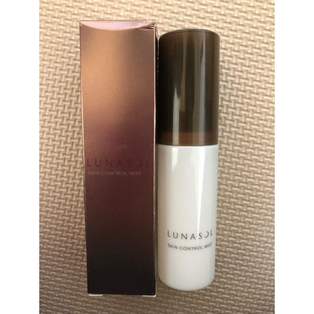 LUNASOL(ルナソル)のルナソル スキンコントロールミスト コスメ/美容のスキンケア/基礎化粧品(化粧水/ローション)の商品写真