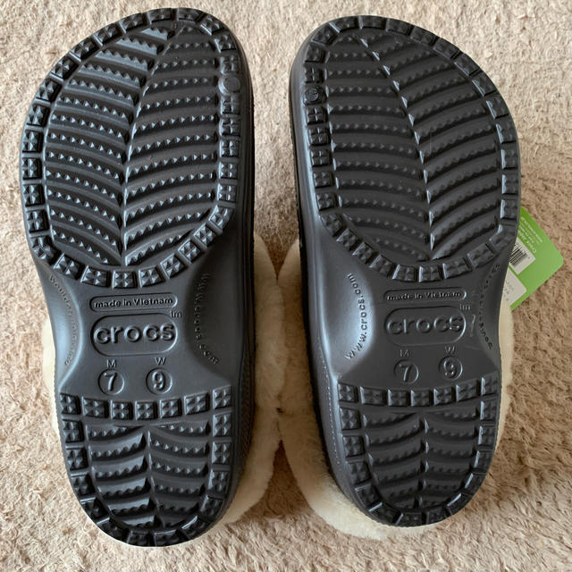 crocs(クロックス)のクラシック マンモス ラックス クロッグ メンズの靴/シューズ(サンダル)の商品写真