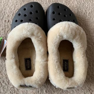 クロックス(crocs)のクラシック マンモス ラックス クロッグ(サンダル)