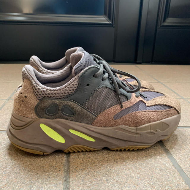 イージーブースト700 yeezy700メンズ