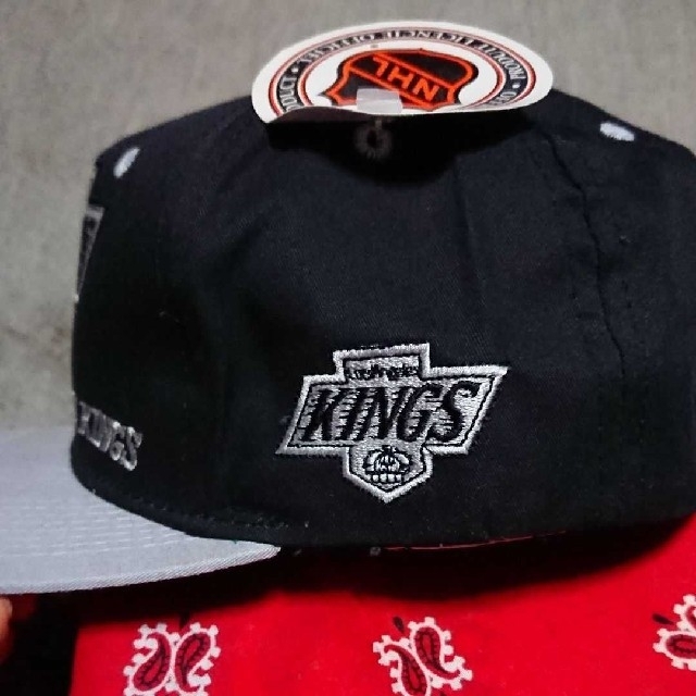 NEW ERA(ニューエラー)の【LOS ANGELES KINGS】90s 新品キャップ ロサンゼルスキングス メンズの帽子(キャップ)の商品写真