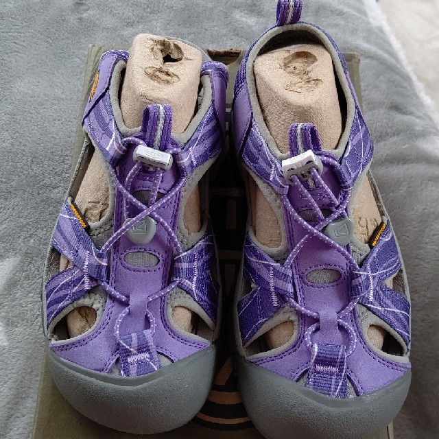 KEEN(キーン)のKEEN サンダル レディースの靴/シューズ(サンダル)の商品写真