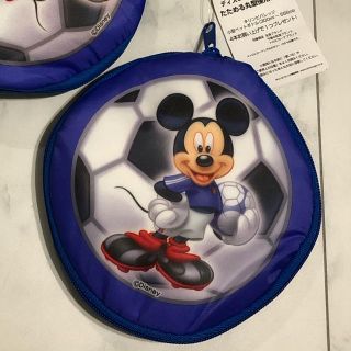 ディズニー(Disney)のディズニー　たためる丸型　保冷バッグ　ミッキー(弁当用品)