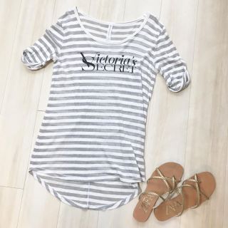 ヴィクトリアズシークレット(Victoria's Secret)のヴィクトリアズシークレットTシャツ(Tシャツ(半袖/袖なし))