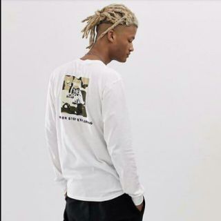 ザノースフェイス(THE NORTH FACE)の■海外限定■ノースフェイス　レッドボックス　ロンT　ボックスロゴ　白×カモ(Tシャツ/カットソー(七分/長袖))