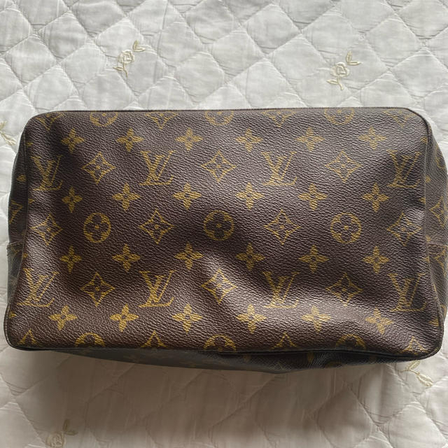 LOUIS VUITTON モノグラム　セカンドバッグ