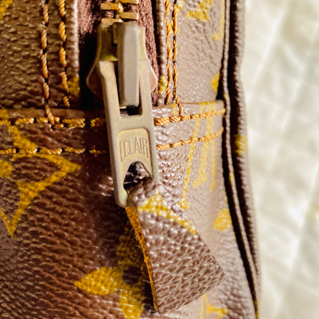 LOUIS VUITTON モノグラム セカンドバッグ LOUIS VUITTON モノグラム セカンドバッグ