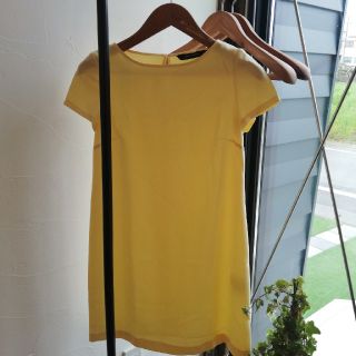 ザラ(ZARA)のZARA  ザラ　イエロー　ミニワンピース　XS　美品(ミニワンピース)