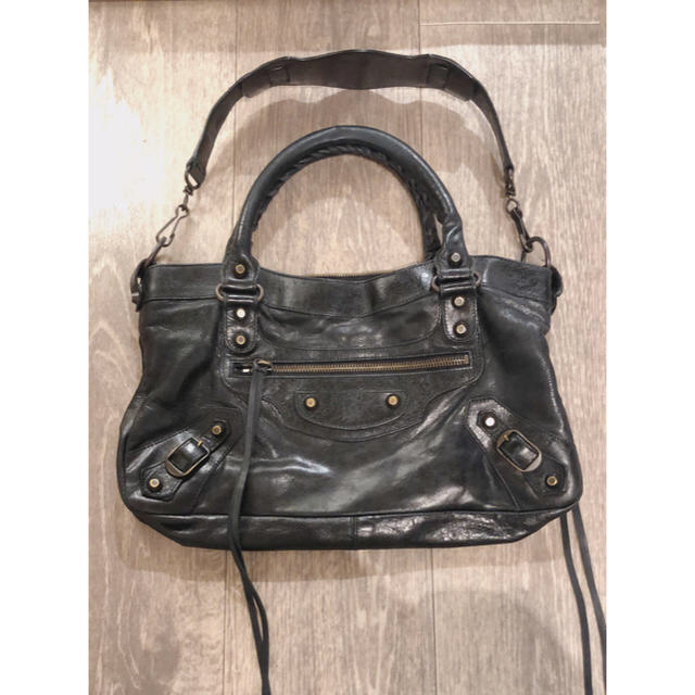 BALENCIAGA ザファースト バッグ 人気アイテム 10440円 www.skytrac.ca
