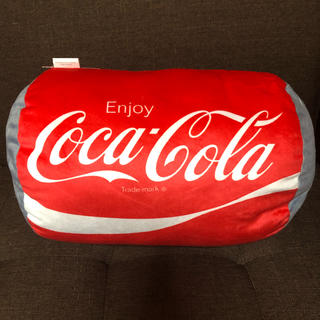 コカコーラ(コカ・コーラ)のコカコーラ　クッション　円形　缶型　(クッション)