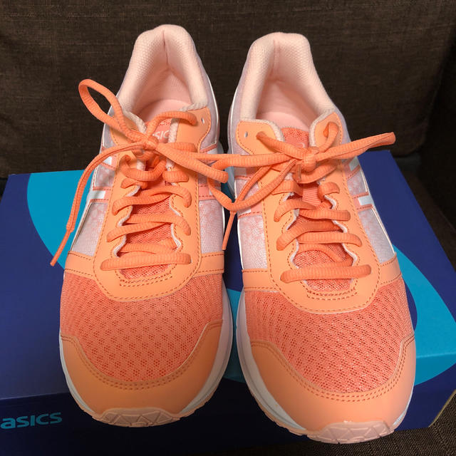 asics(アシックス)のアシックススニーカー最終値下げ レディースの靴/シューズ(スニーカー)の商品写真