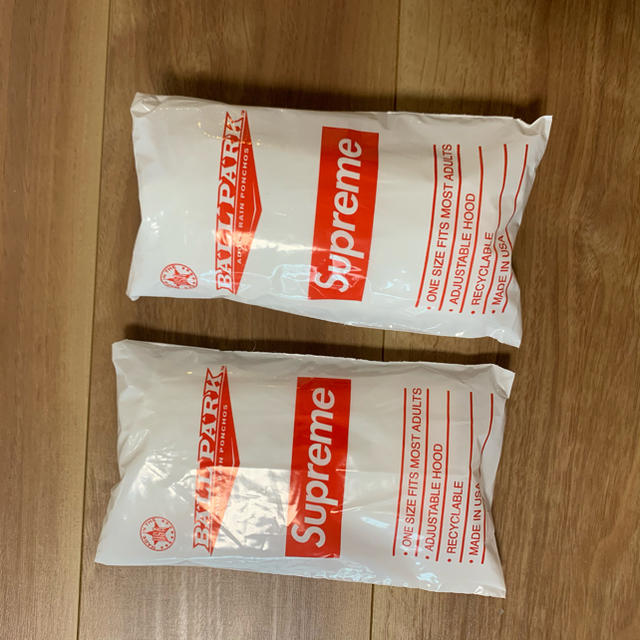 Supreme(シュプリーム)の新品 / Supreme / シュプリーム / Poncho / ポンチョ メンズのジャケット/アウター(ポンチョ)の商品写真