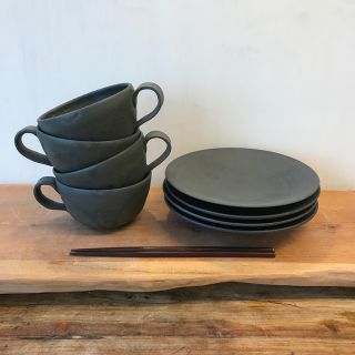 お高様専用　新品　陶器　陶芸作家　黒の19cm中皿4枚(食器)