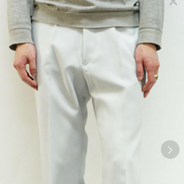 Jieda(ジエダ)のKAIKO スラックスパンツ ホワイトグレー メンズのパンツ(スラックス)の商品写真