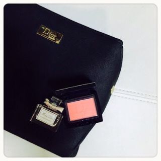 ディオール(Dior)の＊今期✨Dior ポーチセット＊(チーク)